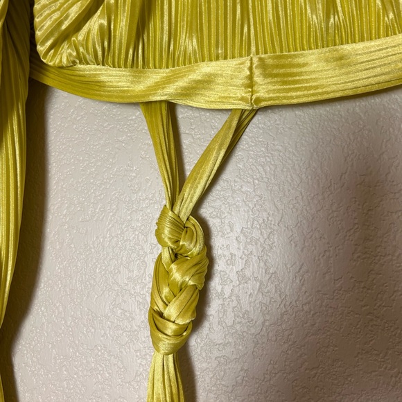 Beautiful two pieces. - Picture 7 of 11